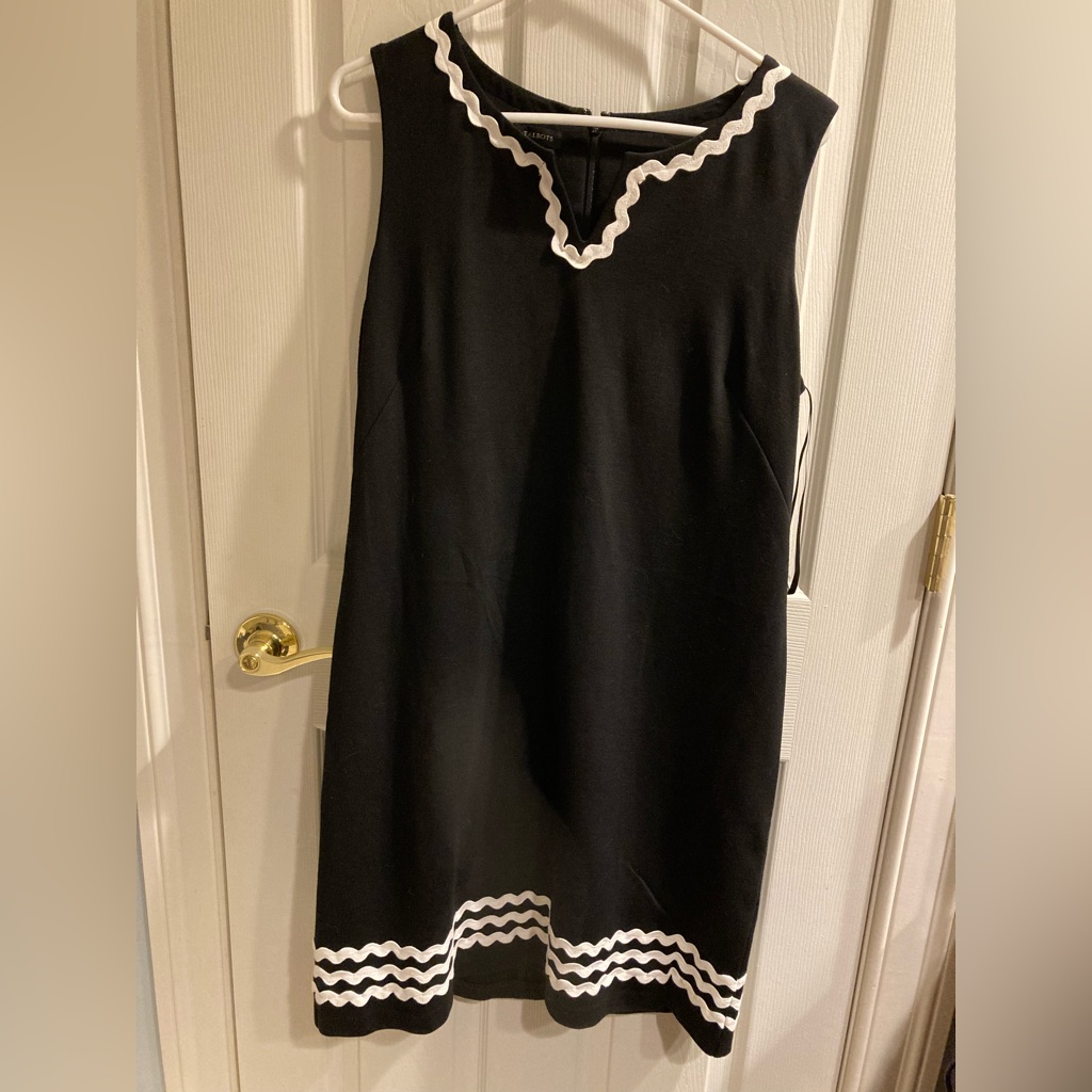 Talbots Black And White Sheath Midi Dress Sleeveless V-Neck. Euc Size 10